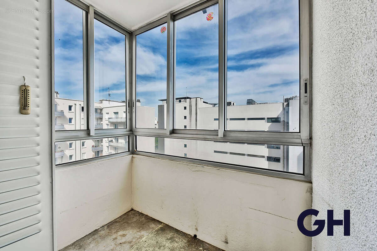 Appartement à LYON-8E