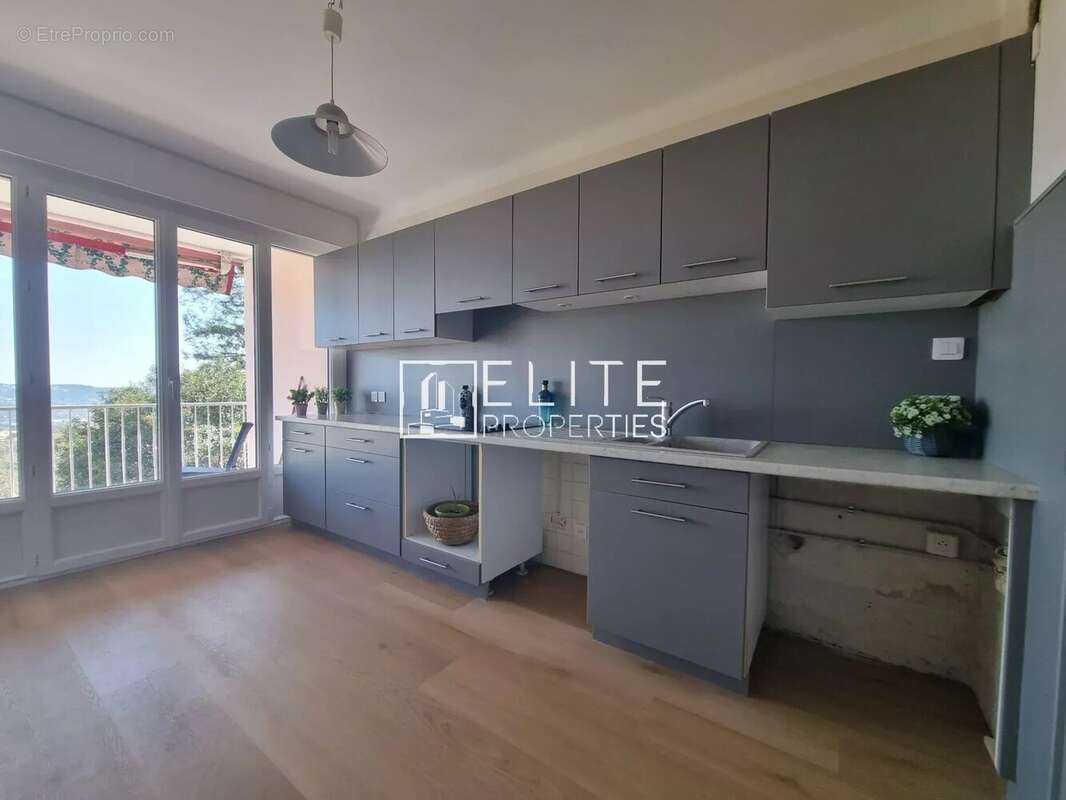 Appartement à GRASSE