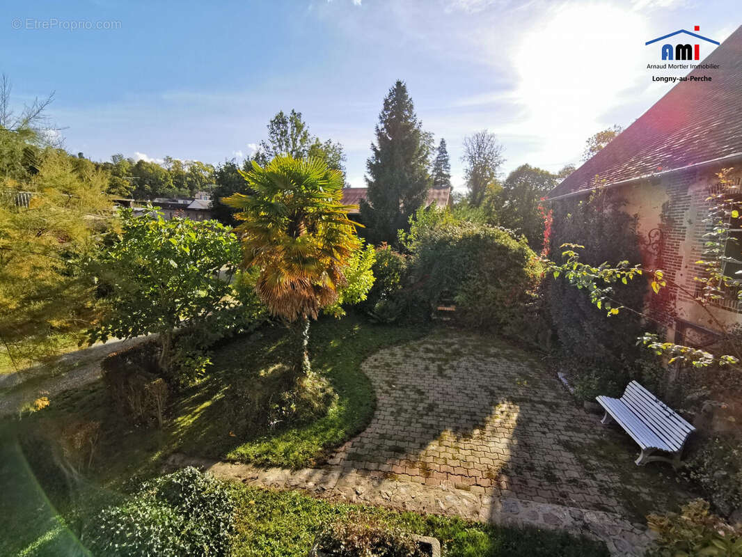 Maison à LONGNY-AU-PERCHE