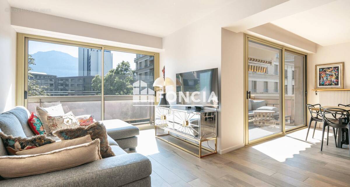 Appartement à GRENOBLE
