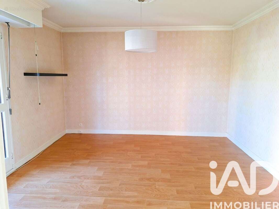 Photo 5 - Appartement à AURILLAC