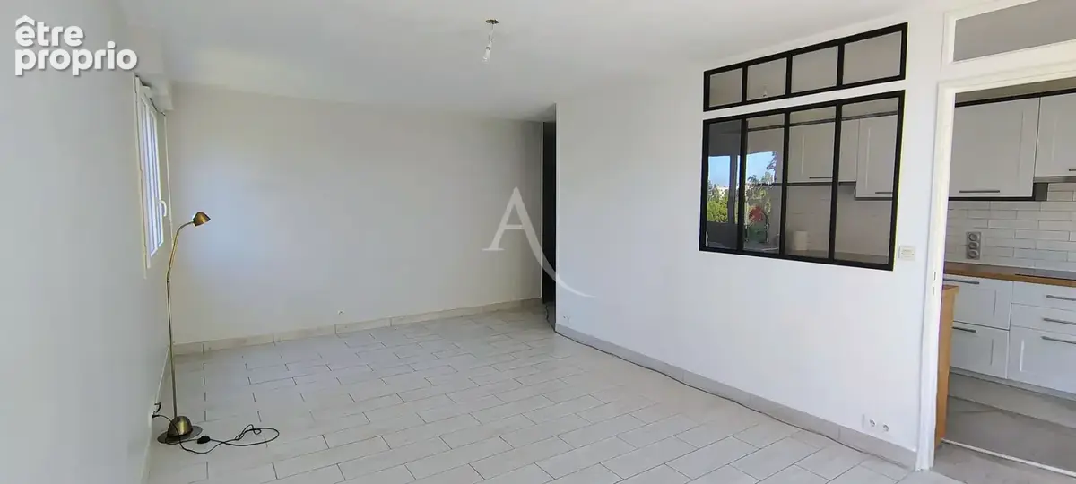 Appartement à LES ULIS
