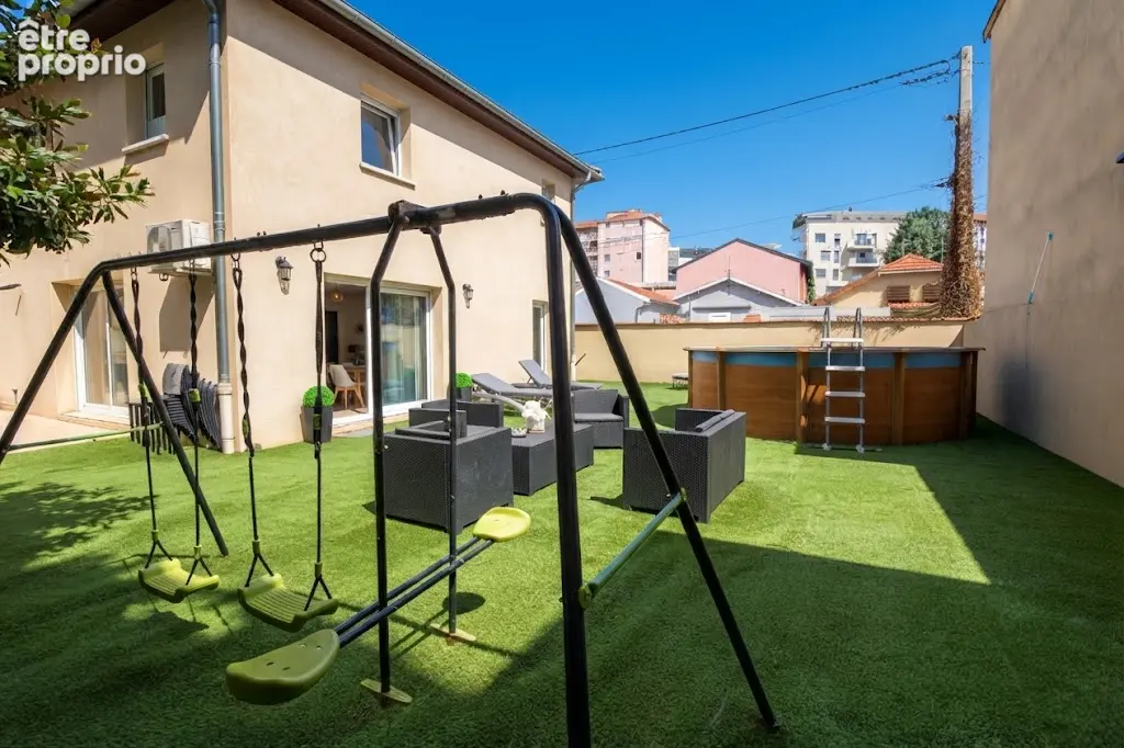 Maison d'architecte contruite en 2000 de 160m² sur terrain de 400m² villeurbanne - photo 5