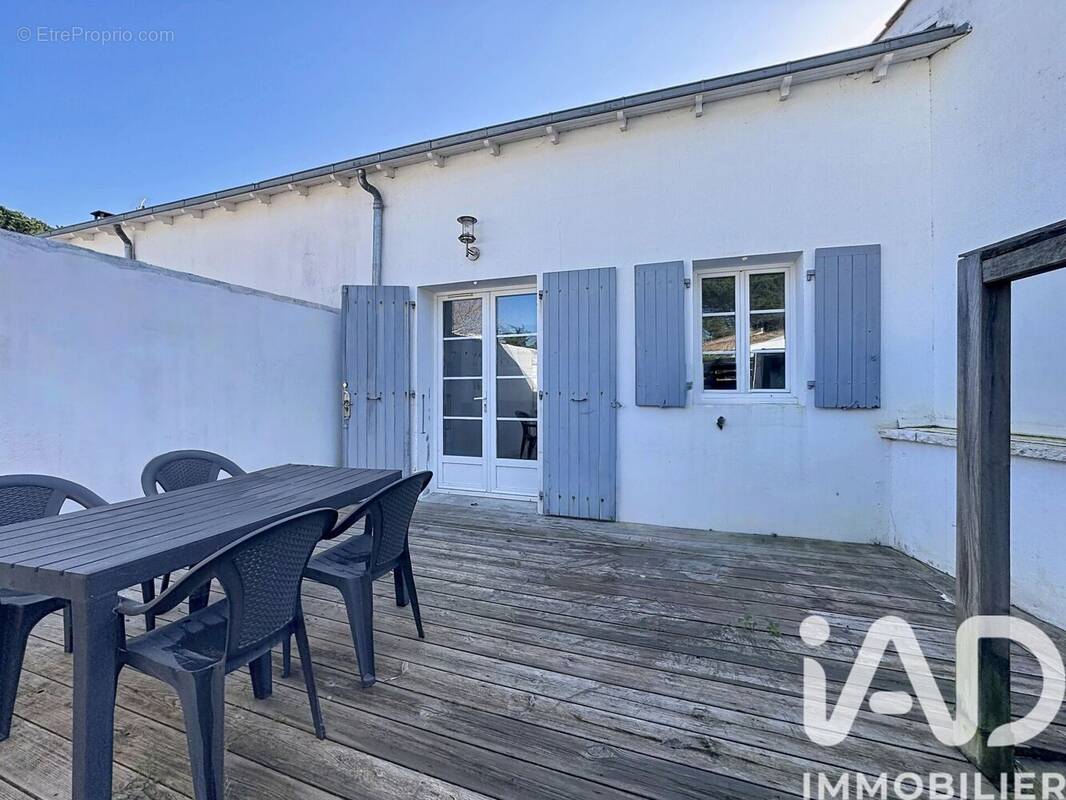 Photo 1 - Maison à LA FLOTTE