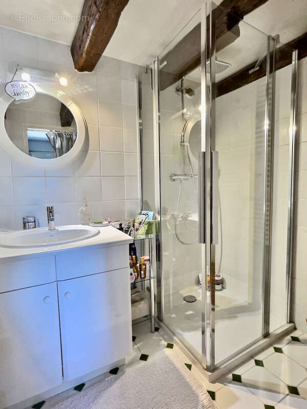 Maison à DIVONNE-LES-BAINS