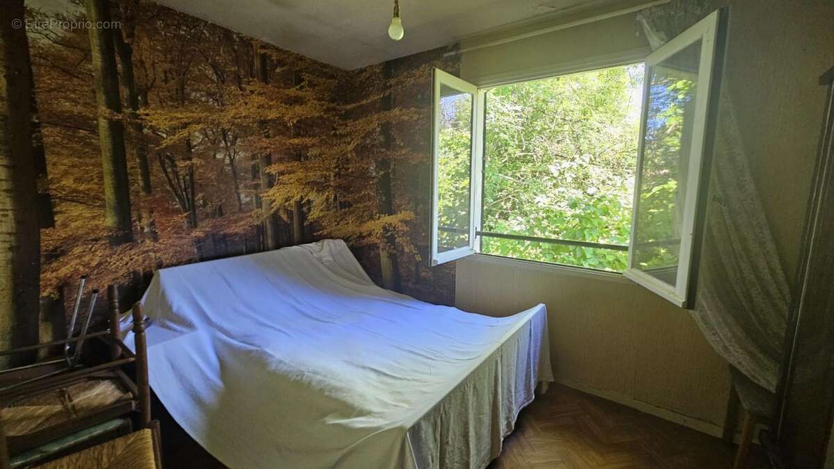Maison 91 m² à Villeneuve-De-Riviere  - photo 4