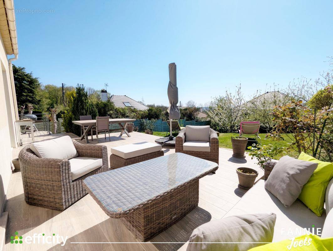 Maison à SAINT-LEU-LA-FORET