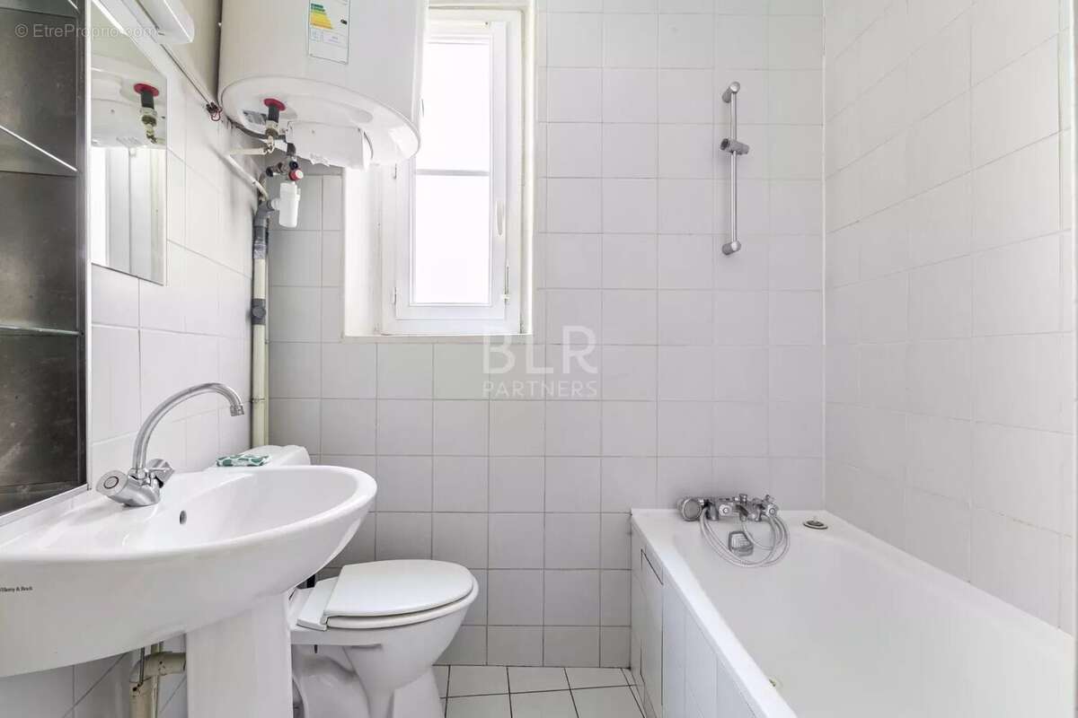 Appartement à PARIS-11E