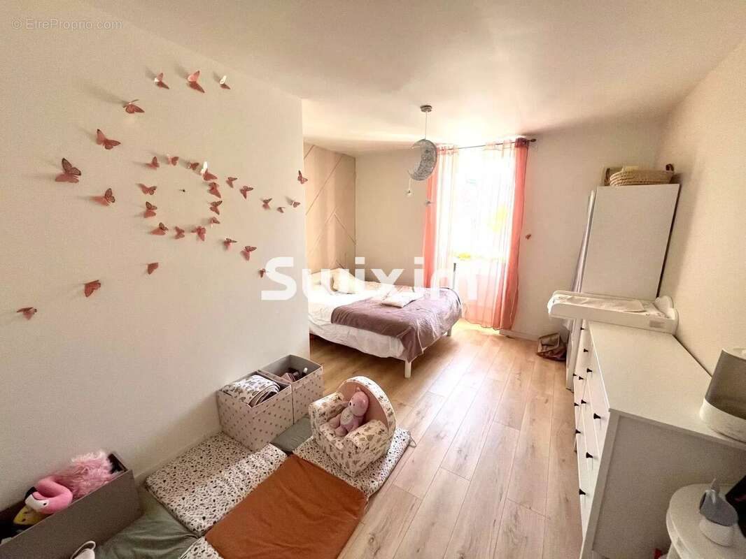 Maison à LONS-LE-SAUNIER