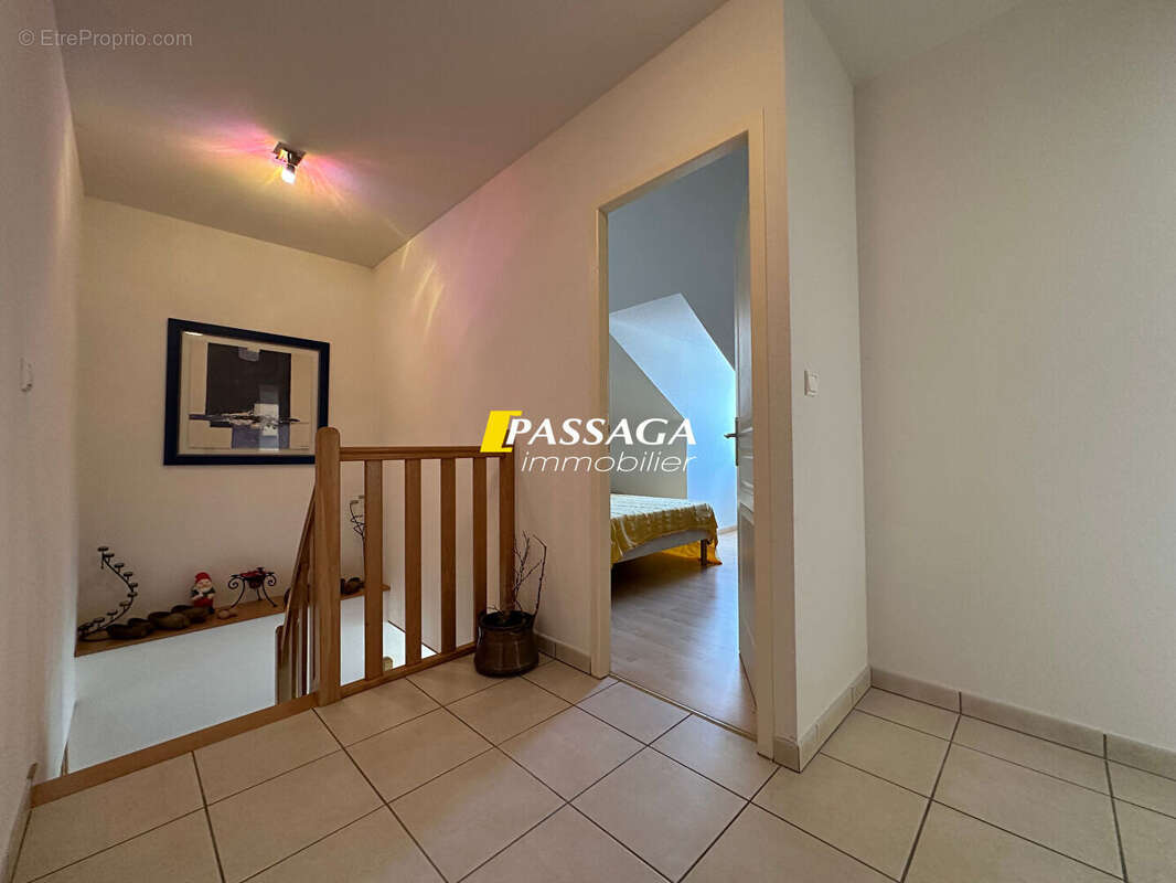 Appartement à SAINT-GENIEZ-D&#039;OLT