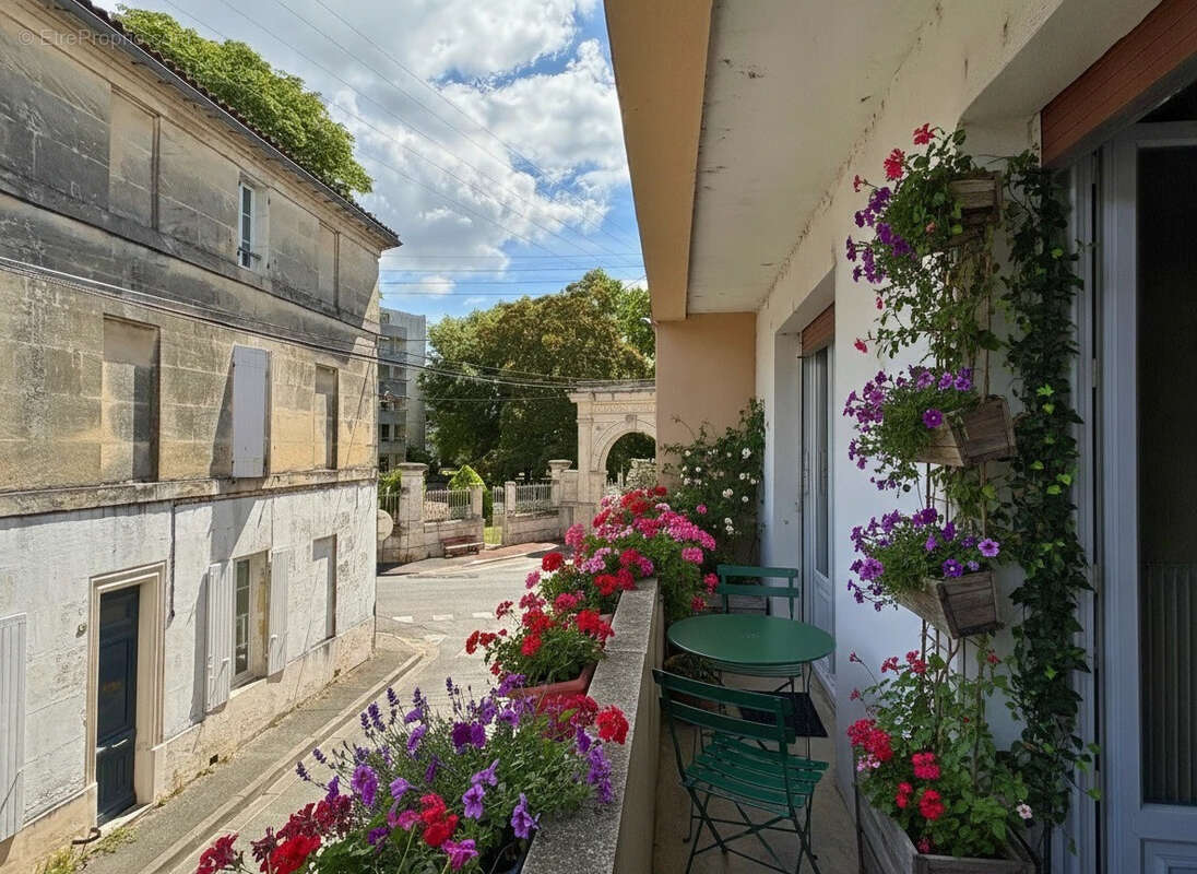 Appartement à COGNAC