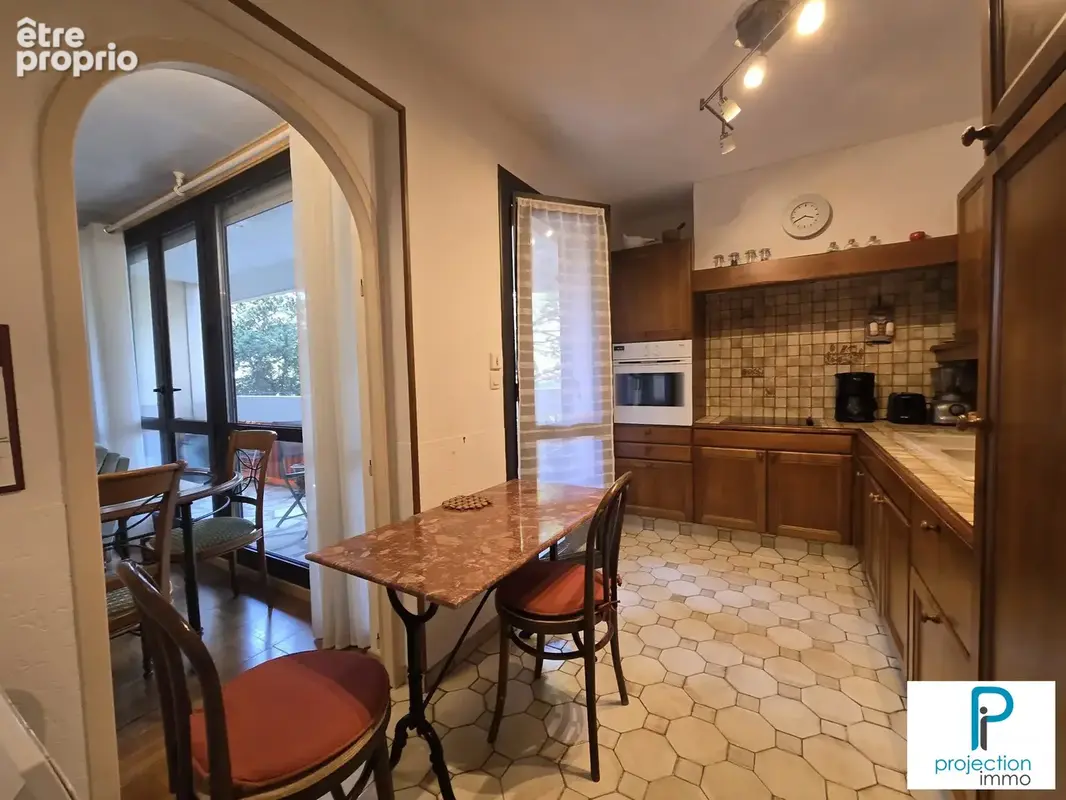 Appartement 4 pièces 80 m² à vendre à Avignon (84000) - photo 3
