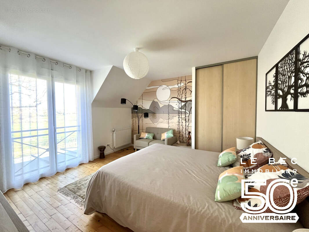 Maison 218 m² à Vannes  - photo 6