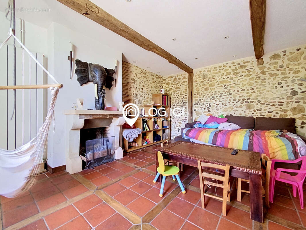 Maison à GARLIN