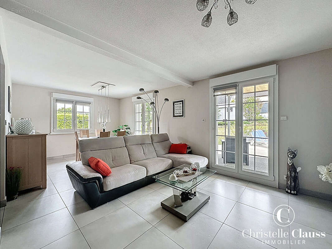 Maison à WESTHOUSE-MARMOUTIER