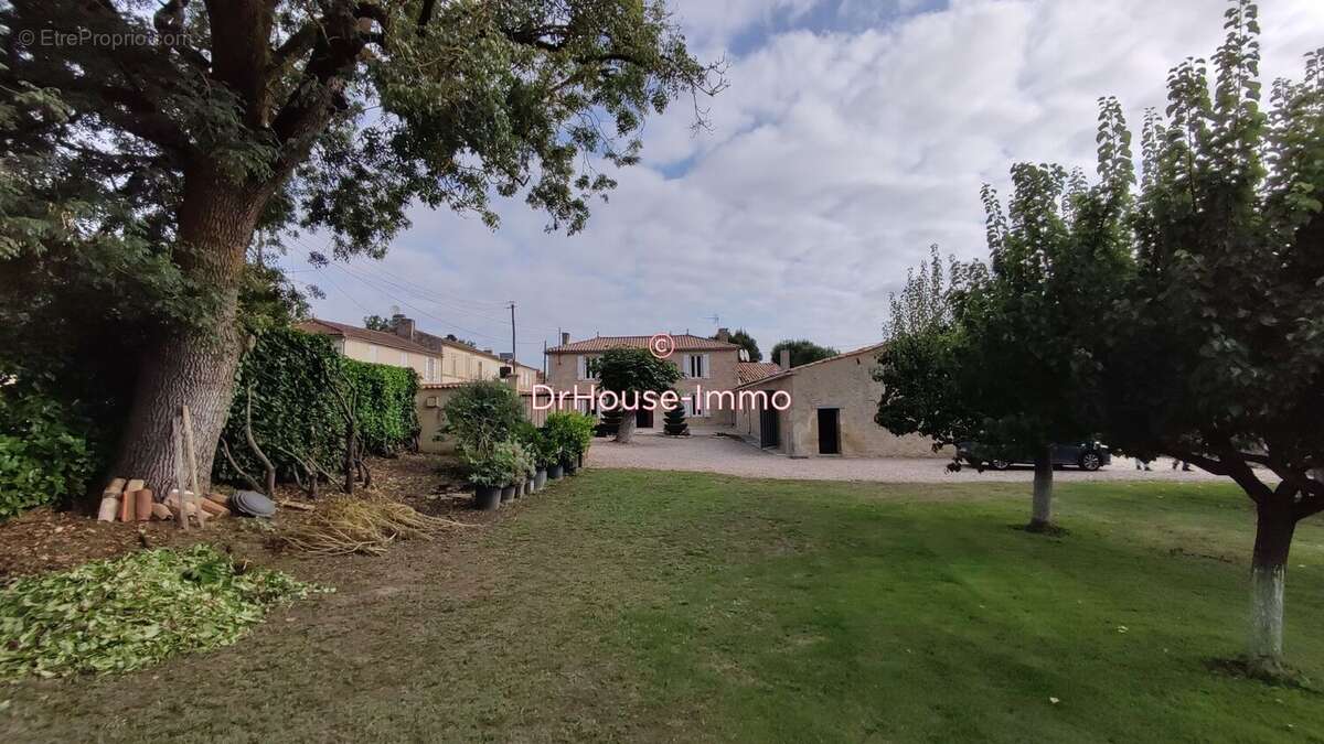 Maison 150 m² à Cleyrac  - photo 75