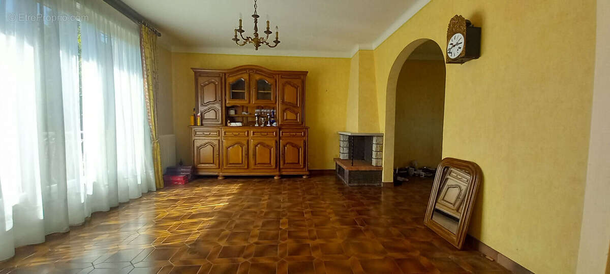 Maison Graces 4 pièce(s) 105 m2 - photo 3