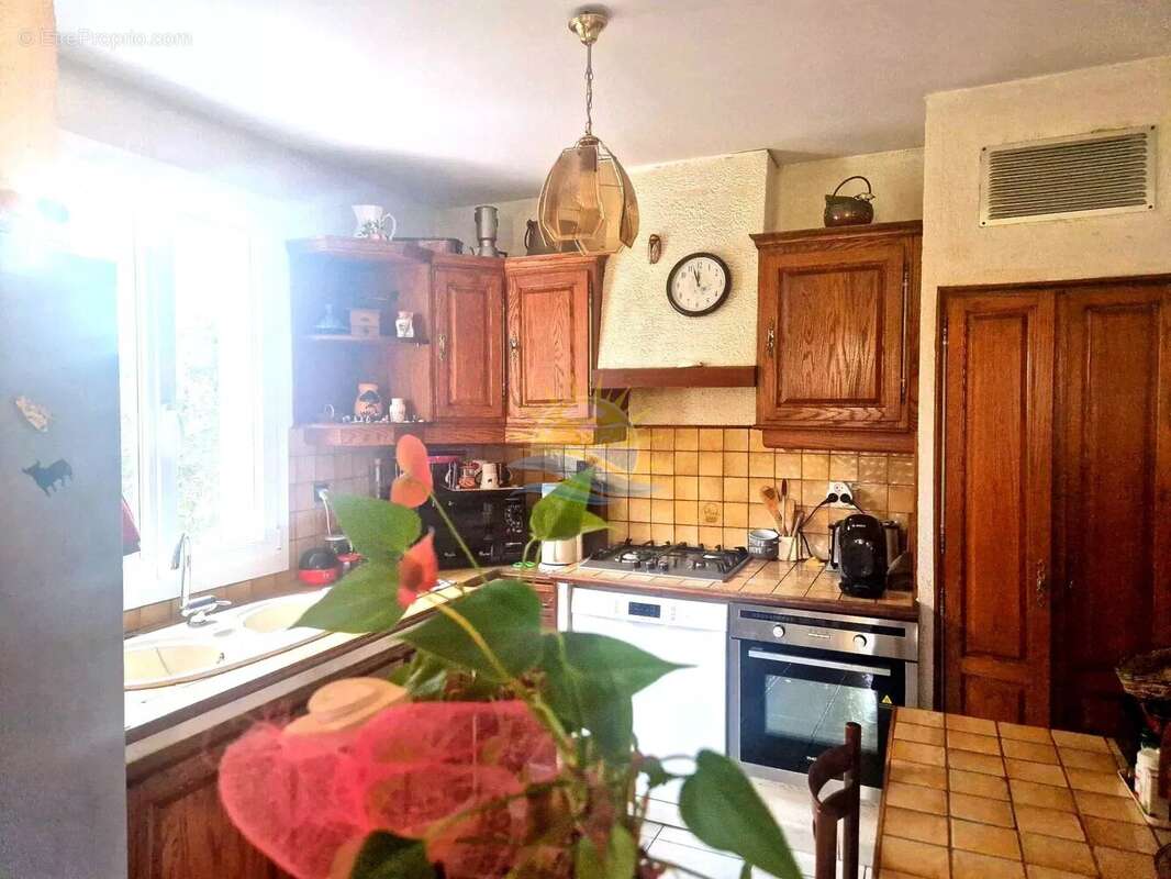 Maison à SAUSSET-LES-PINS