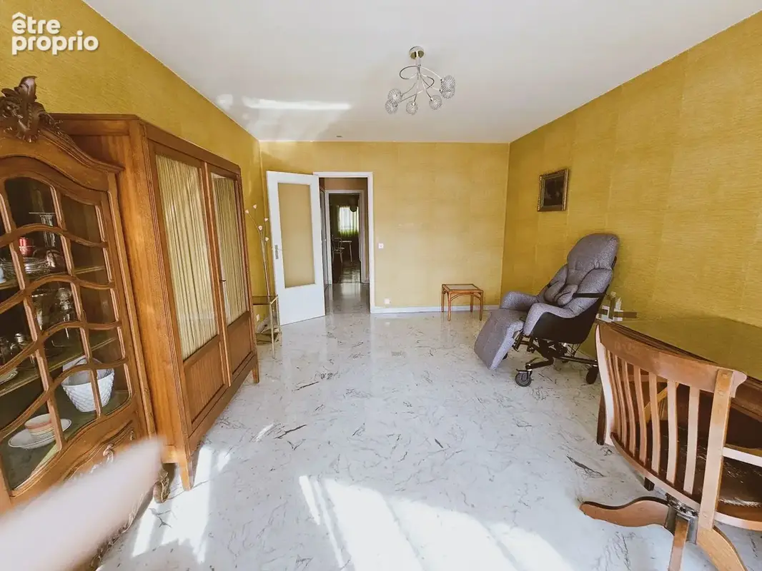 Appartement 76 m² à Le Cannet  - photo 2