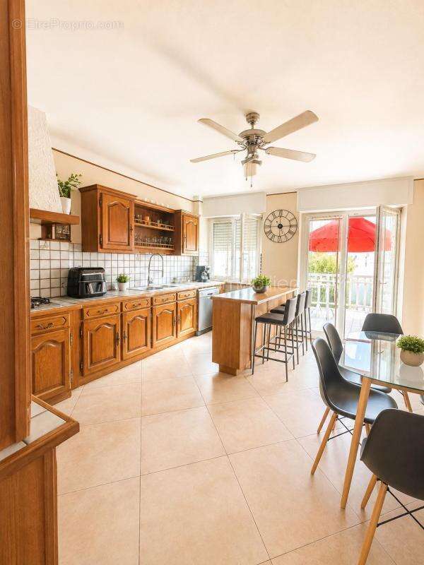 Appartement T4 de 113 m² avec deux balcons - photo 4