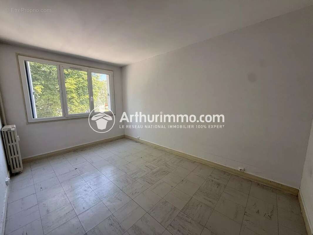 F3 avec balcon-park+cave - photo 6