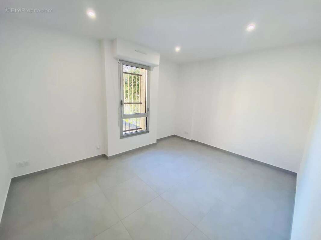 Appartement à SALON-DE-PROVENCE