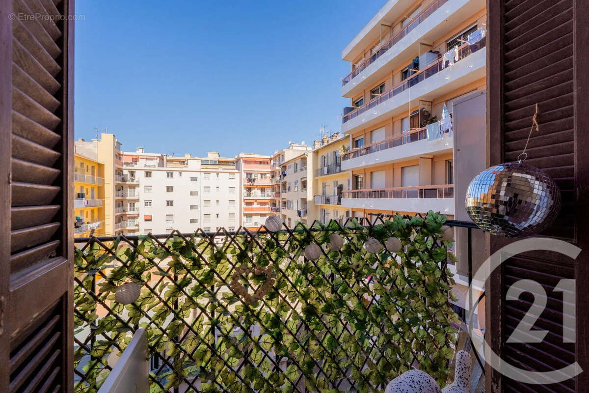Appartement à NICE