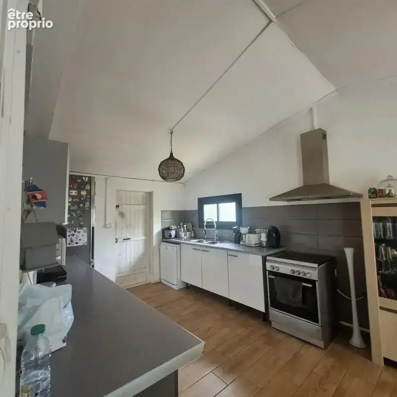 Maison 4 pièces 89 m² à vendre à Le Tampon (97430) - photo 6