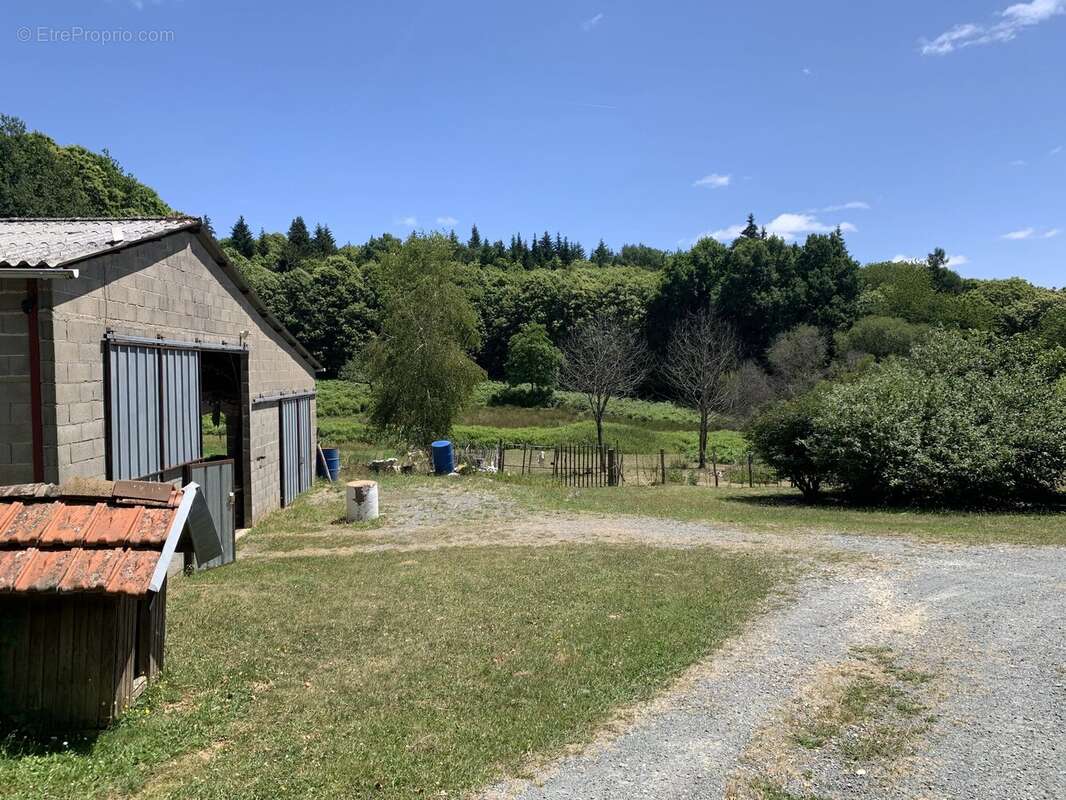 Maison de caractère avec vaste dépendance, 4 chambres et un potentiel exceptionnel - photo 20