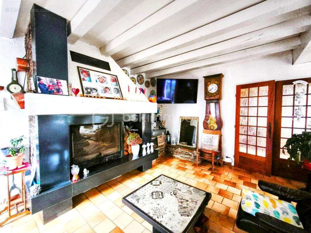 Maison à JUZET-DE-LUCHON