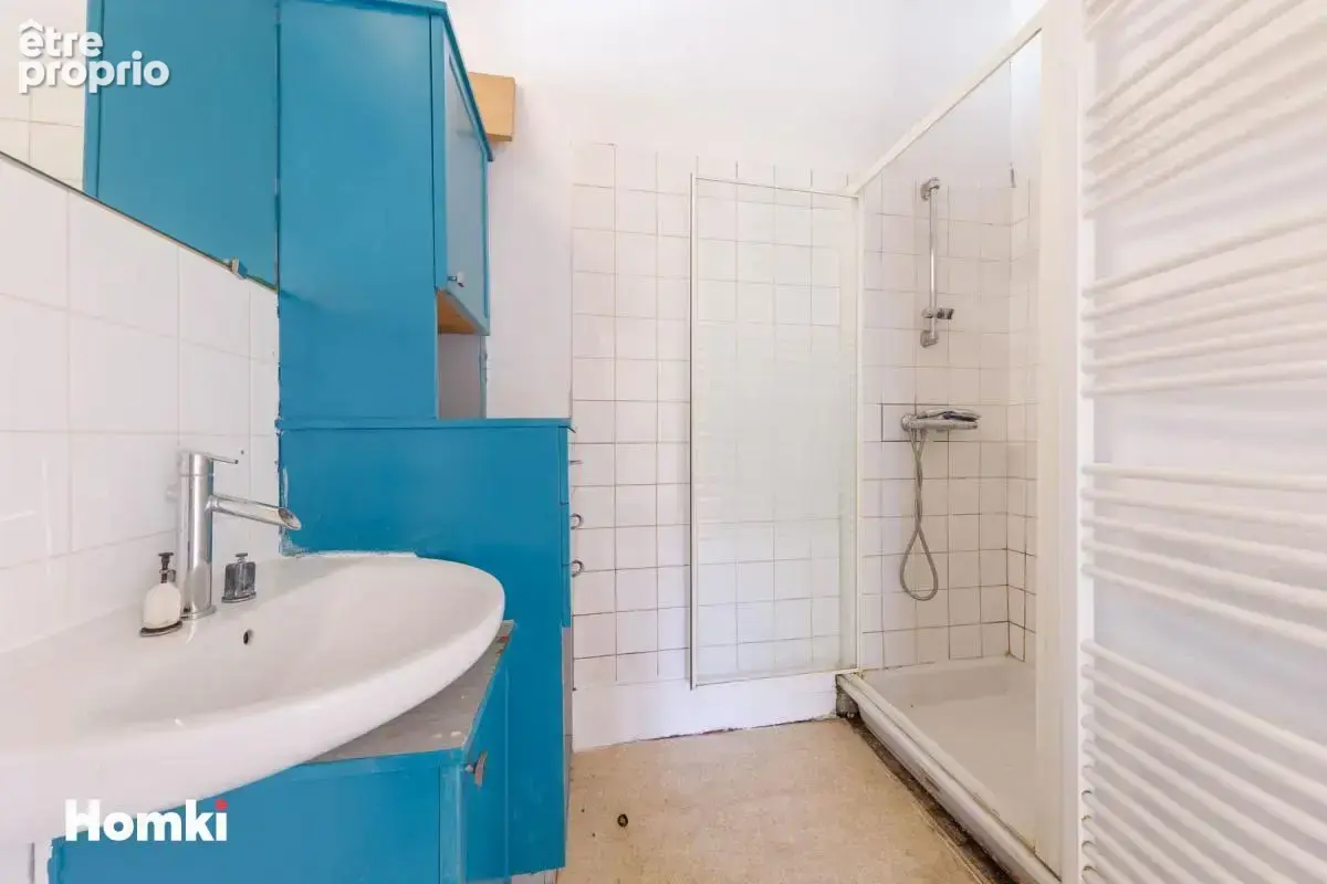 Maison de ville T8 de 216 m à Courpière 63120 - photo 12
