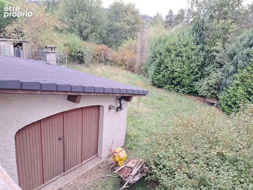 Petite maison d'habitation sur 864 m2 proche du centre - photo 11