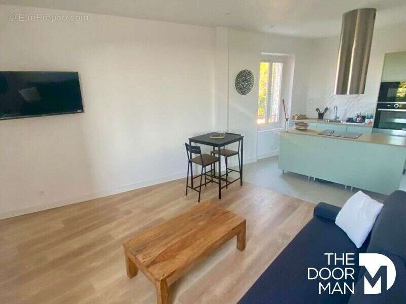 Appartement à HYERES