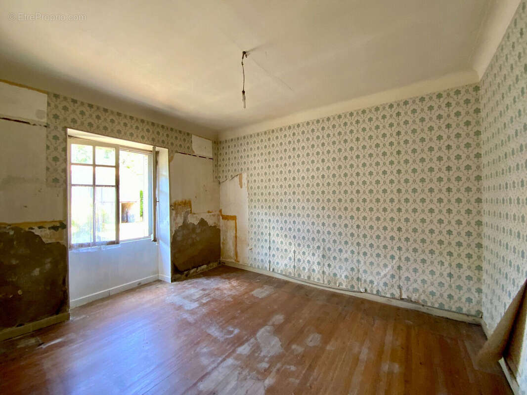 Maison à SAINT-CIERS-DU-TAILLON