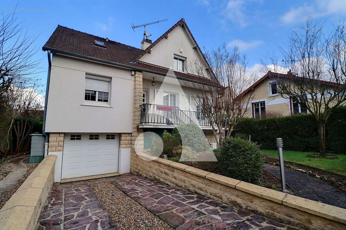 Maison à FRANCONVILLE