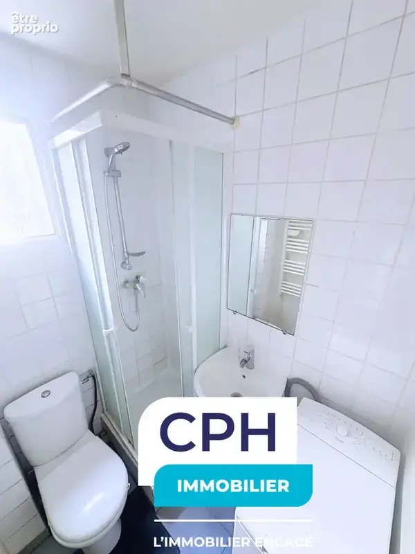 Paris 19e  Passage Wattieaux  2 pièces de 32 m² au calme - photo 6