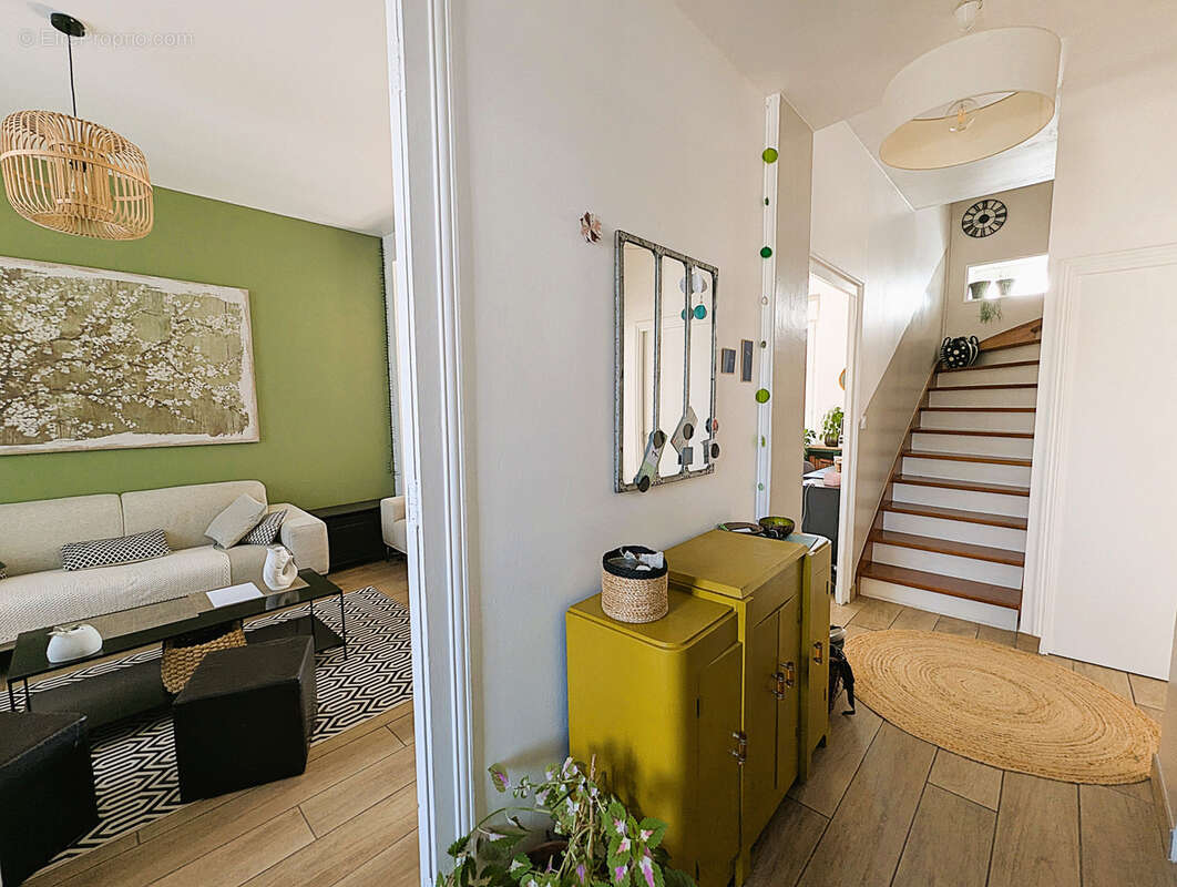 Maison à PONTCHATEAU