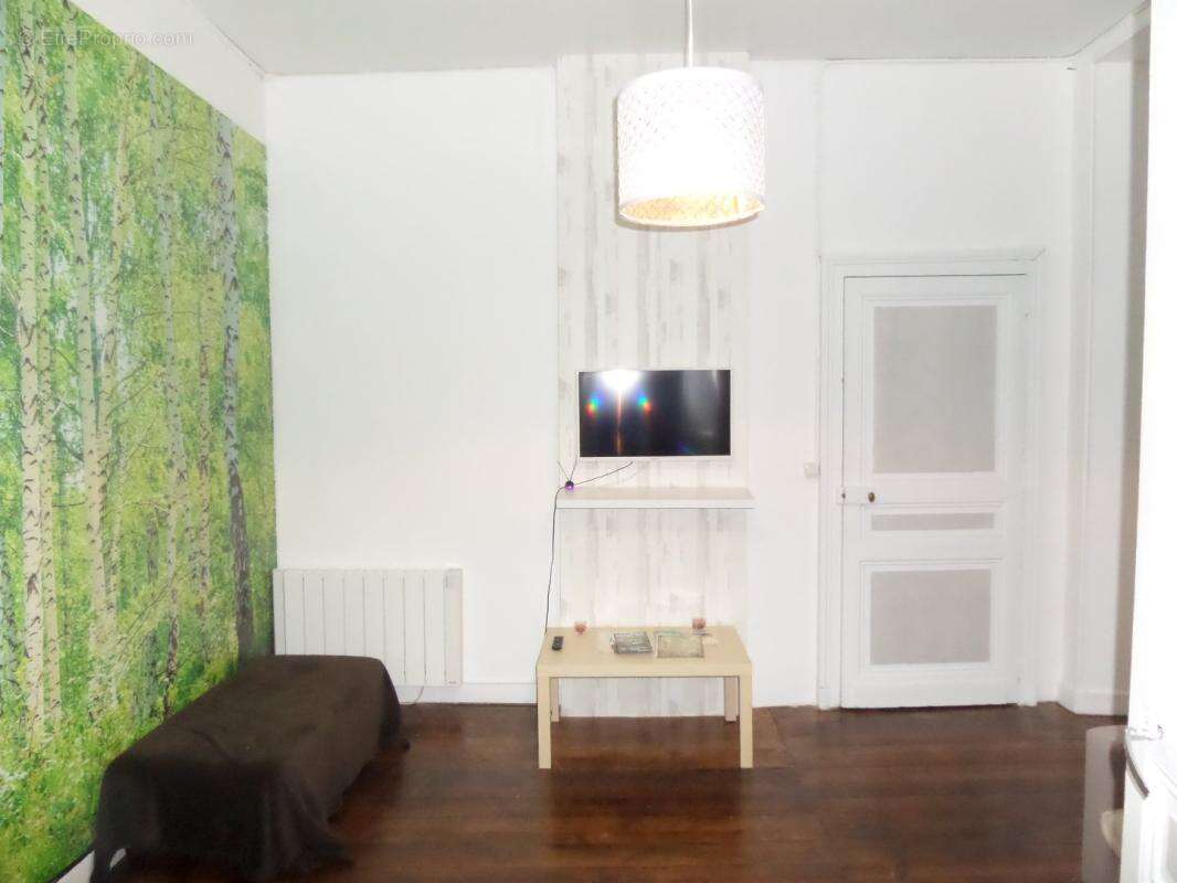 Appartement à JUMILHAC-LE-GRAND