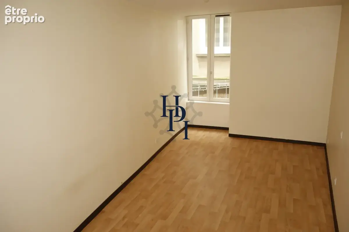 Immeuble à usage locatif et commercial Saint Affrique - photo 6