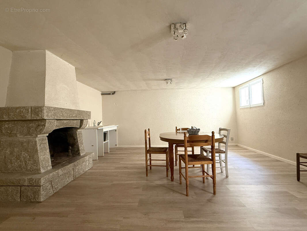 Mouzillon, centre-bourg - maison 5 chambres - grand sous-sol - jardin - photo 18