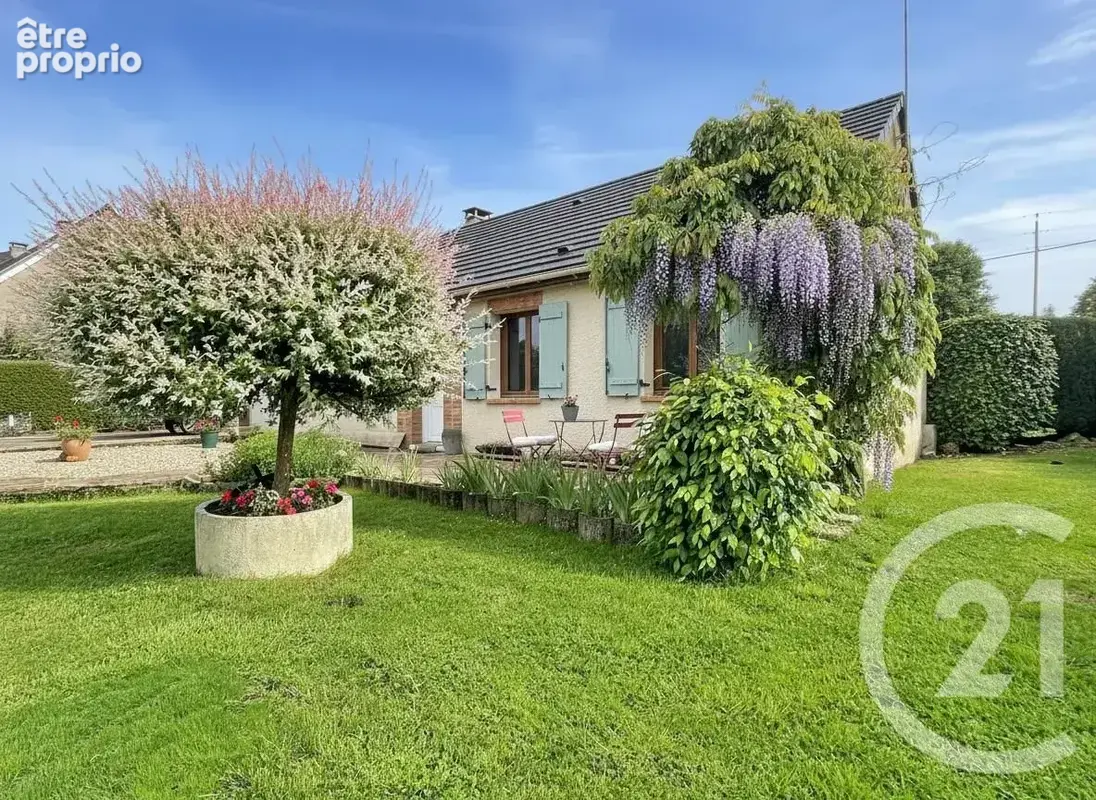 Photo Maison à Bazincourt-Sur-Epte au prix de 283 000€
