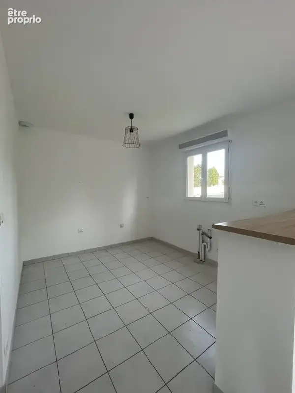 Maison 5 pièces 110 m² à vendre à Saint-Georges-Des-Coteaux (17810) - photo 4