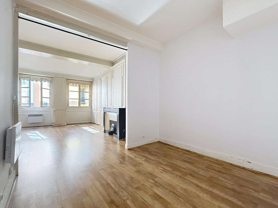 Appartement à LYON-1E