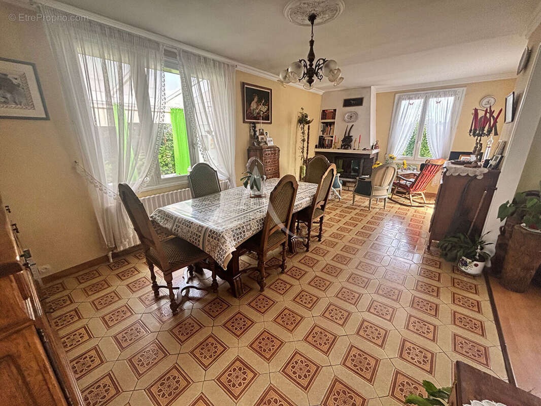 Maison à GOURNAY-EN-BRAY