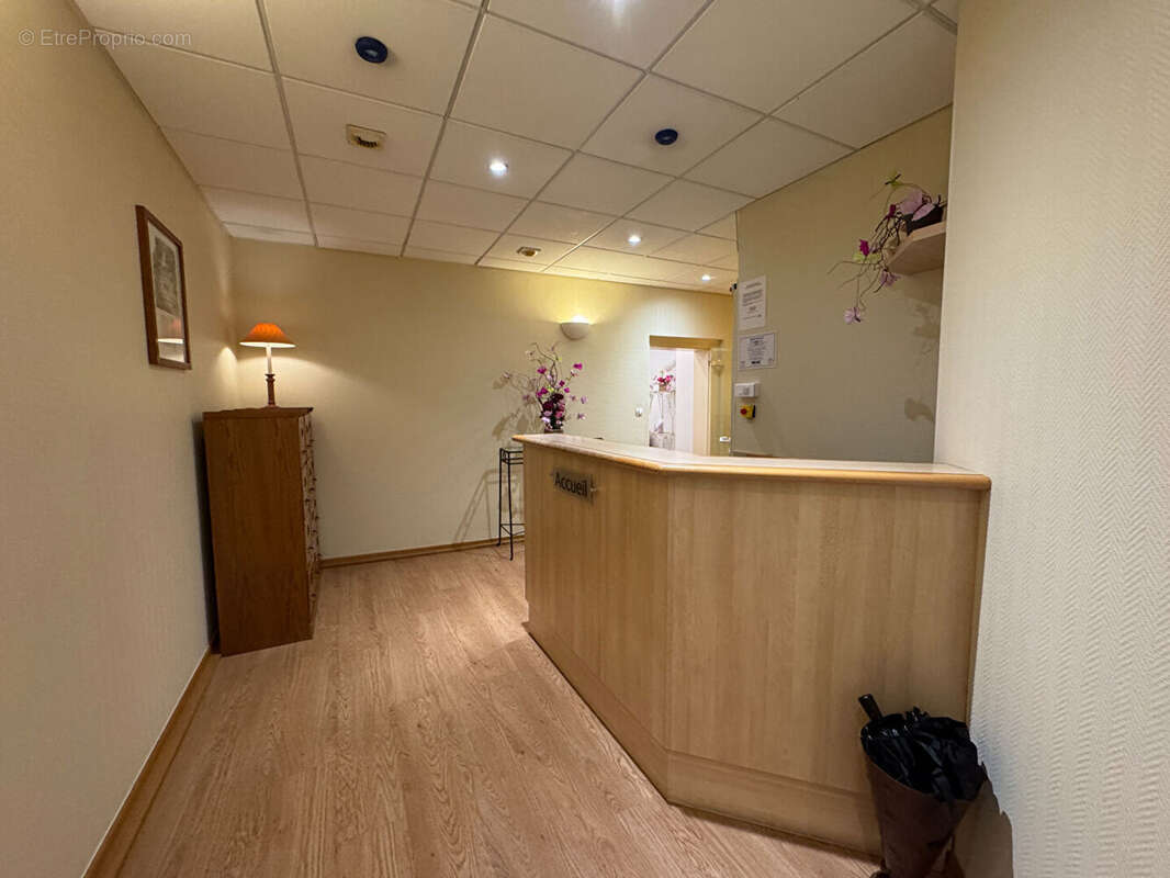 Commerce à SIERCK-LES-BAINS