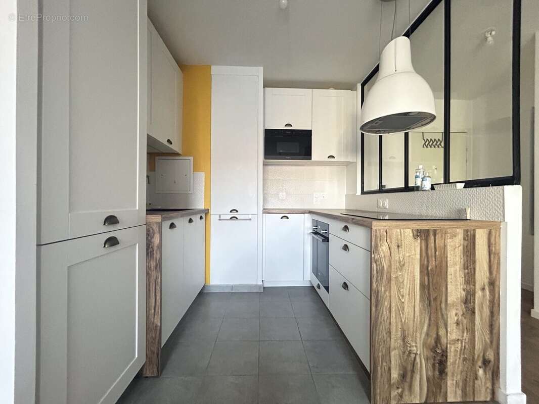 Appartement à BOIS-D'ARCY