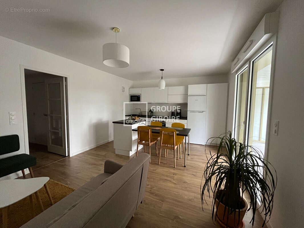Agence giboire - appartement type 2 de plus de 45,69m²  a cesson sevigne - photo 2