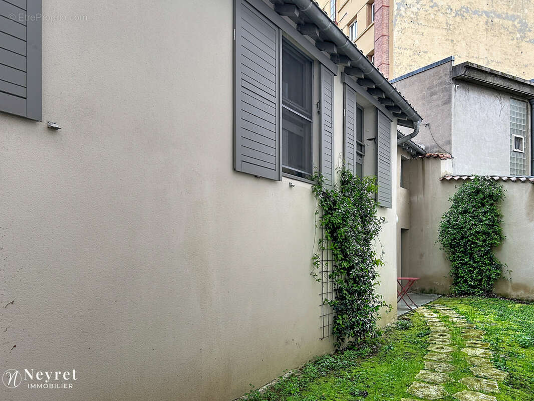 Appartement à LYON-7E