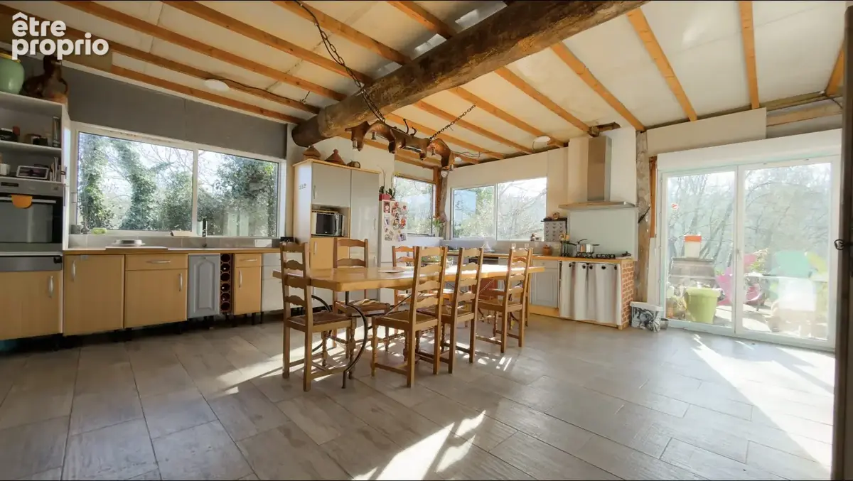 Maison 7 pièces 198 m² à vendre à Giroussens (81500) - photo 3