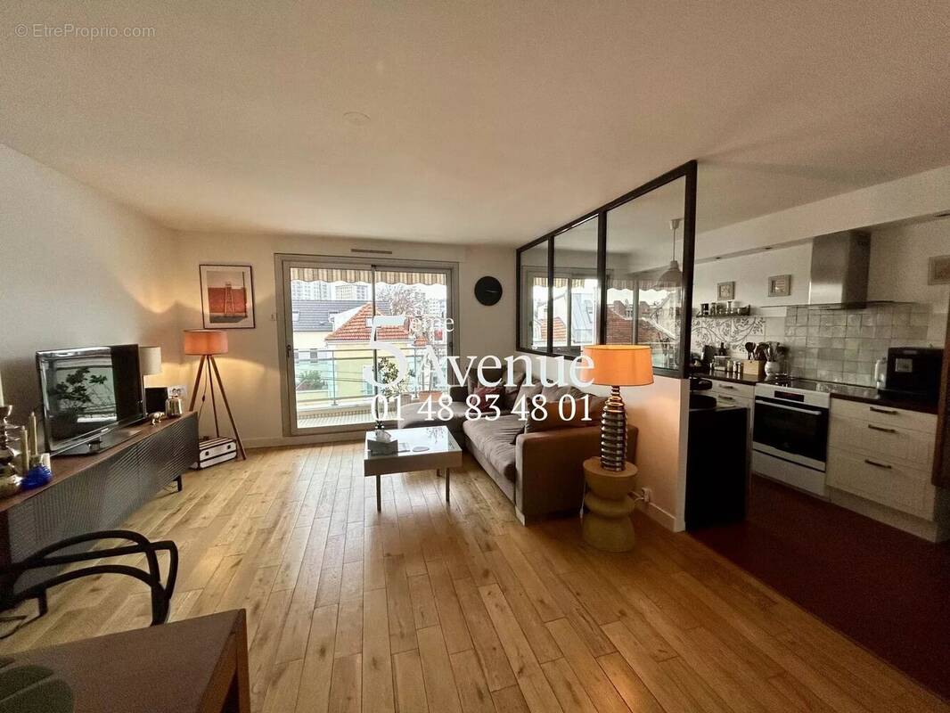 Appartement à SAINT-MAUR-DES-FOSSES